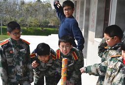上海121军事营端正我们的教育方式