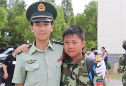 中国教育的大问题是什么？121军事训练营解答