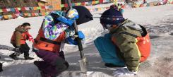 孩子太小参加成都滑雪冬令营会有危险吗？