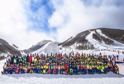不会滑雪可以参加国内滑雪冬令营吗？