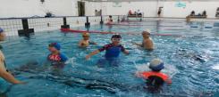 杭州青少年游泳冬令营给孩子超燃的假期体验！