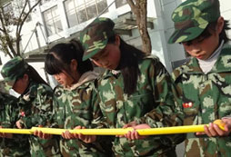 南昌红泉文化军事营培养青少年良好的道德品质