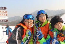 经常滑雪对青少年的身体带来哪些好处？