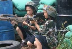 中国军事将帅冬令营系统的提升孩子素质