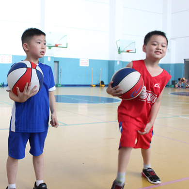参加篮球冬令营对孩子的成长有什么影响？