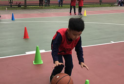乐黎篮球冬令营让孩子享受篮球运动的乐趣