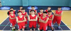 上海篮球冬令营帮孩子掌握篮球运动的规律