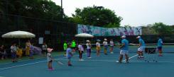深圳网球冬令营让孩子享受网球的乐趣！