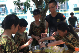 深圳寒假军事训练营让孩子体验成长的快乐