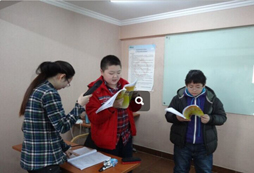 上海新东方泡泡冬令营提高五六年级学生的背诵效率