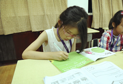上海新东方泡泡冬令营让孩子感受学习的乐趣