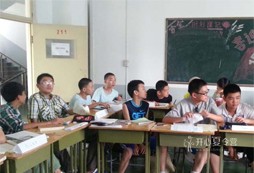 上海酷学酷玩表示初一学好英语应该要“勤劳”
