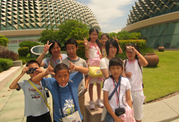 新加坡游学除了现金还需要给孩子准备什么呢?