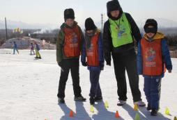 2017年参加体育滑雪冬令营对于孩子的好处有哪些？