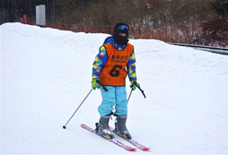 童年时光冬令营滑雪要注意什么？