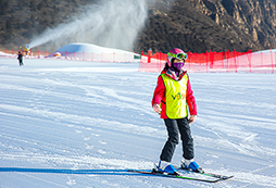 参加YuYoung青少年营地滑雪冬令营注意事项有哪些