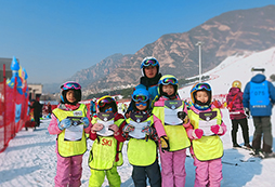 孩子参加YuYoung青少年营地滑雪冬令营有哪些好处