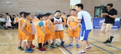 武汉青少年篮球冬令营帮助孩子放飞篮球梦！