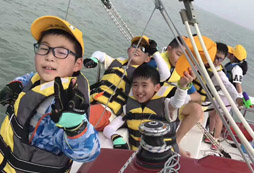 苏州鑫航帆船冬令营培养孩子动手能力！