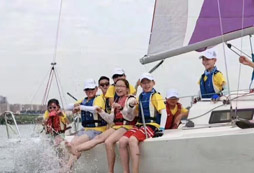 苏州鑫航帆船冬令营让孩子感受航海乐趣！