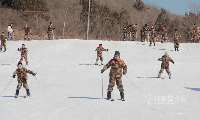 有趣的滑雪