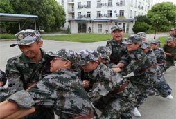 北京八一军旅--做到这三点，你还担心孩子教育问题吗？