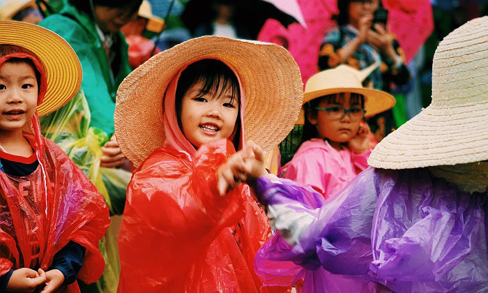 雨中求学